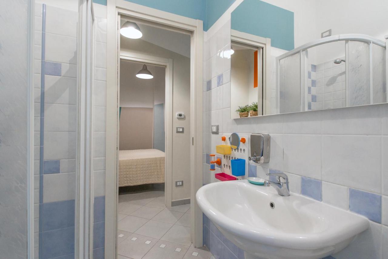 Babyaccommodation Family Sea & Box Pietra Ligure Exterior photo