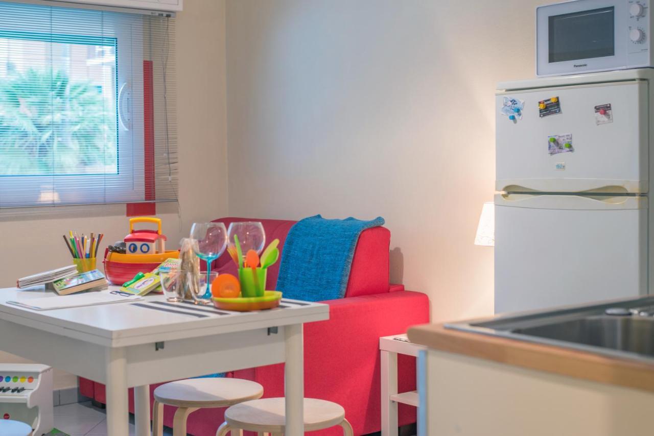 Babyaccommodation Family Sea & Box Pietra Ligure Exterior photo